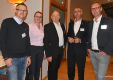 Michael Heidelberger (Wild Kartoffelverarbeitung GmbH), Petra Windhasen und Udo Haking (Weuthen GmbH & Co KG), Hans-Heinrich Sackmann (Heidekartoffelverband e.V.) und Stefan Claser (Weuthen)