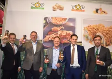 Top Onions BV aus den Niederlanden stellt eine neue Produktlinie für Röstzwiebeln vor. Äußerst links auf dem Bild: Geschäftsführer Rien Murre