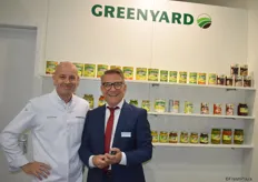 Am Stand von Greenyard steht Gust Coppus (rechts, Sales Manager Nordwest-Europa) gerne für ein Gespräch zur Verfügung