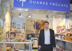 Hafedh Ouanes ist der engagierter Geschäftsführer der gleichnamigen Firma Ouanes Früchte GmbH. Das Unternehmen hat sich vorwiegend auf den Vertrieb von Datteln spezialisiert. "Wir importieren unsere Datteln je nach Saison aus Tunesien, Palestina und Saudi Arabien, wonach wir sie palettenweise an den Großhandel vertreiben."