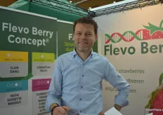 Flevo Berry arbeitet an neuen Beerensorten. Hier zu sehen ist Jan van Anken. 