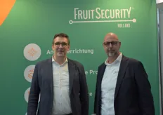 Gerben van Veldhuizen und Robert Vink von Fruit Security Holland. 