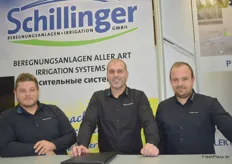 Denis Nitsch, Marcel Schillinger und Tobias Kiss von Schillinger, einer Firma für Beregnungs- und Bewässerungstechnik.