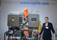 Up2e GmbH widmet sich der chemikalienfreien Aufbereitung von Wasserkreisläufen widmet. Das Unternehmen kommt ursprünglich aus der Industrie, hat sich nun aber zum Ziel gesetzt, seine Aktivitäten und seinen Kundenkreis im Gemüsebau zu erweitern. Unter anderem im dänischen Gemüsebau gibt es bereits einige Projekte, so Ulla Pöschl.