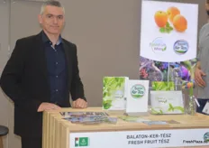 Csaba Juhos ist Geschäftsführer der südungarischen Erzeugergenossenschaft Fresh Fruit Tecz. Vermarktet werden unter anderem Steinfrüchte und Paprika aus eigenem Anbau.