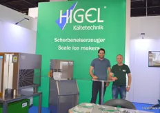 M. Aymen Somai und Josip Markulin vertraten die Higel Kältetechnik e.K. Die Scherbeneisererzeugungsmaschinen des Kehler Unternehmens kommen in unterschiedlichen Segmenten des Lebensmittelsektors zum Einsatz.